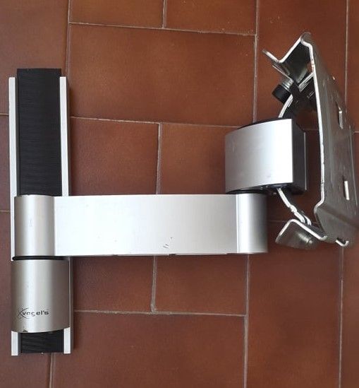 Suporte de parede para Lcd/Tv De Plasma universal marca Vogel's