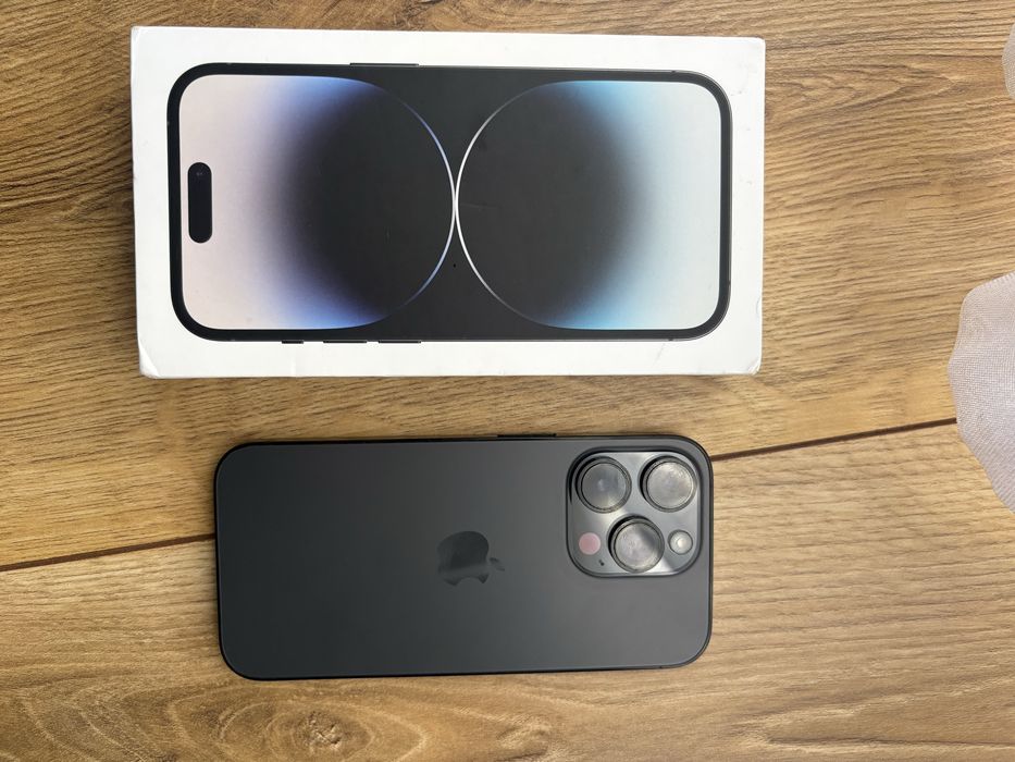 Iphone 14 pro idealny stan 100% bateria etui szklo klabel