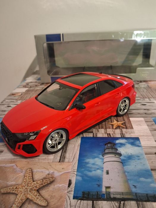 Audi RS3 IXO 1:18 kolekcjonerski