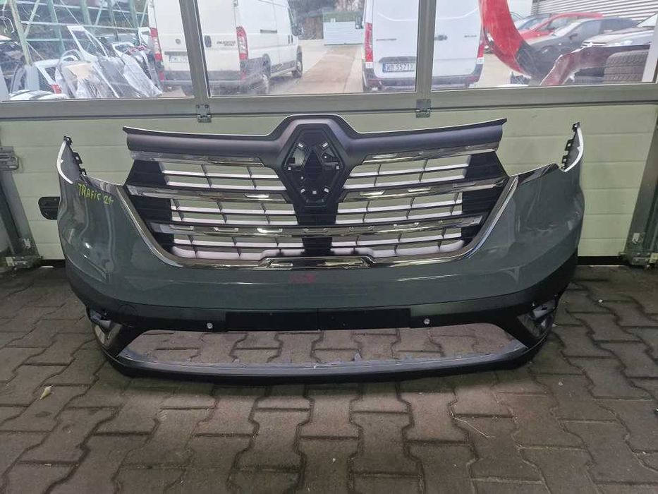 Renault Trafic IV 21r.- Zderzak Przód