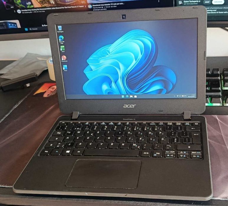 Portatil ACER - 4 horas autonomia