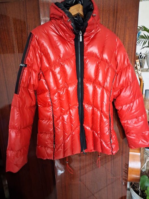 Женские пуховики в идеальном состоянии