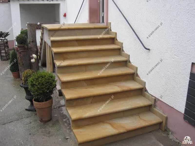 ~18~ Schody z płyt piaskowca okładzina schodów trepy piaskowiec