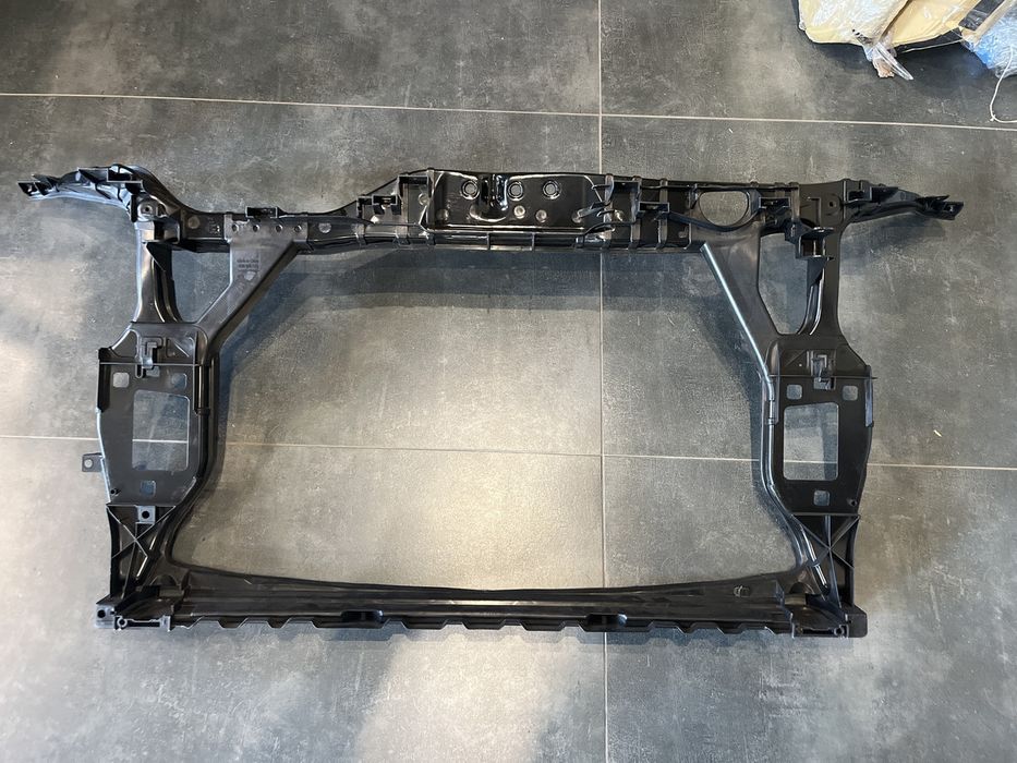 Панель передня Audi Q5 8R 2008-2017 (Тайвань) 8R0805594