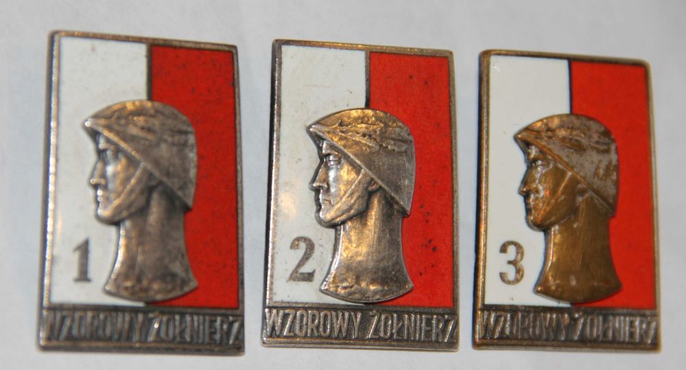 Komplet odznak Wzorowy żołnierz wz 1968