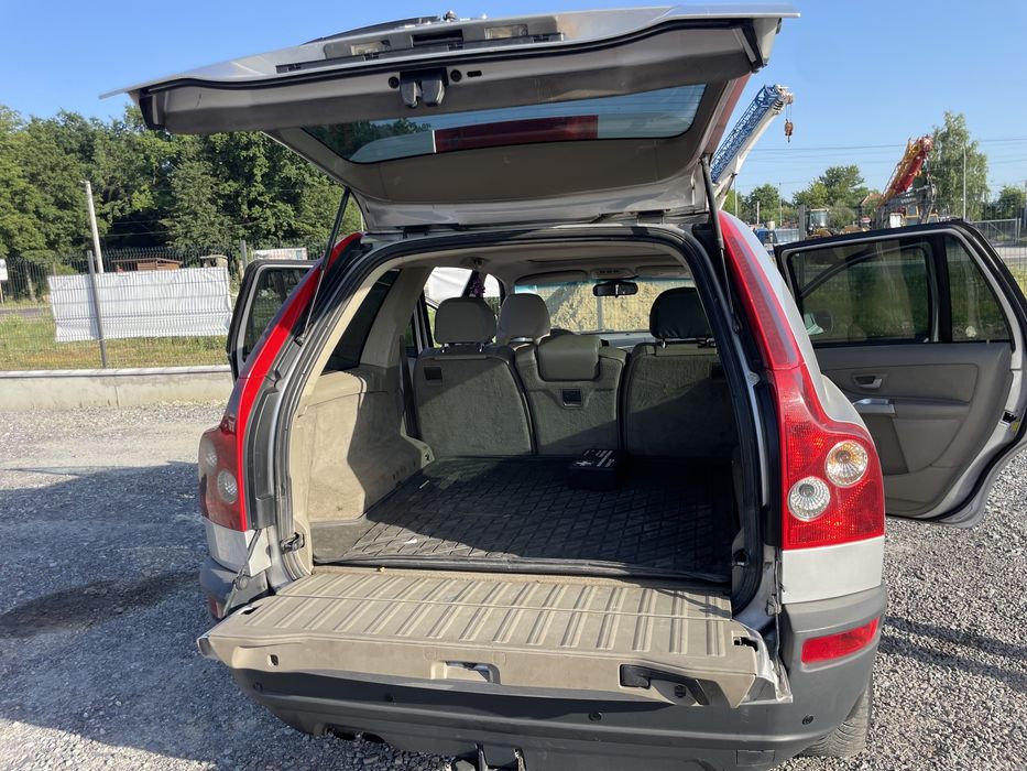 Volvo XC90 2.4d  4х4 АКПП на ЗСУ