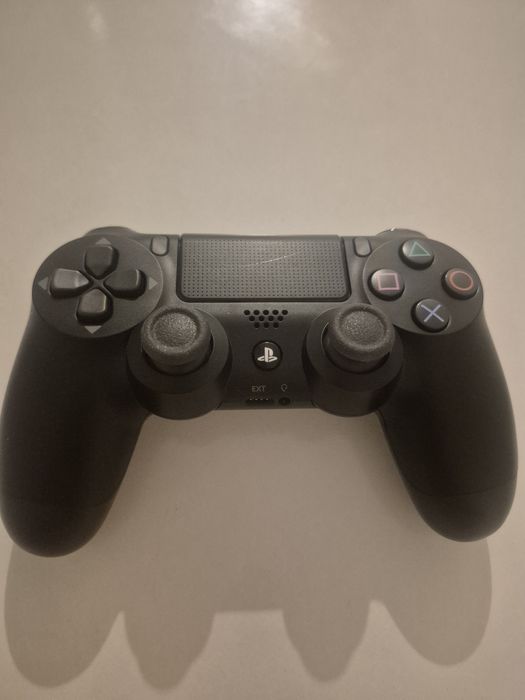 Pad dualshock do PS4, czarny oryginalny, model ZCT2E