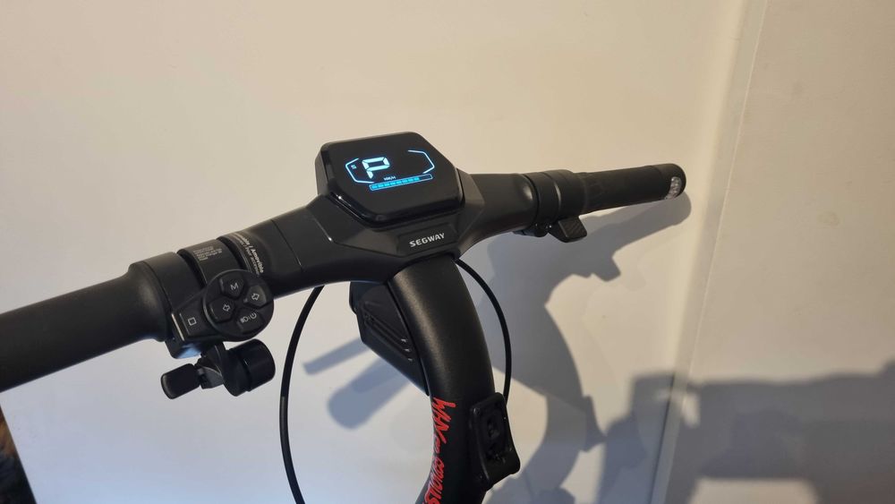 Trotinete Segway ZT3 Pro