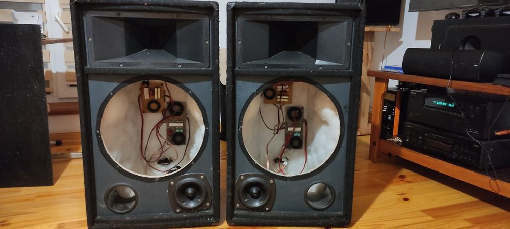 Колонки корпуса колонок Jbl