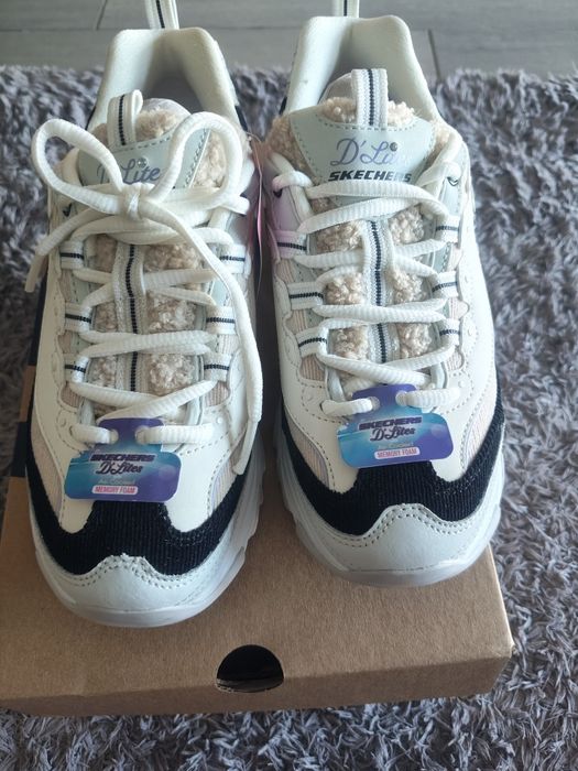 Vende-se tênis novos da marca skechers originais para mulher