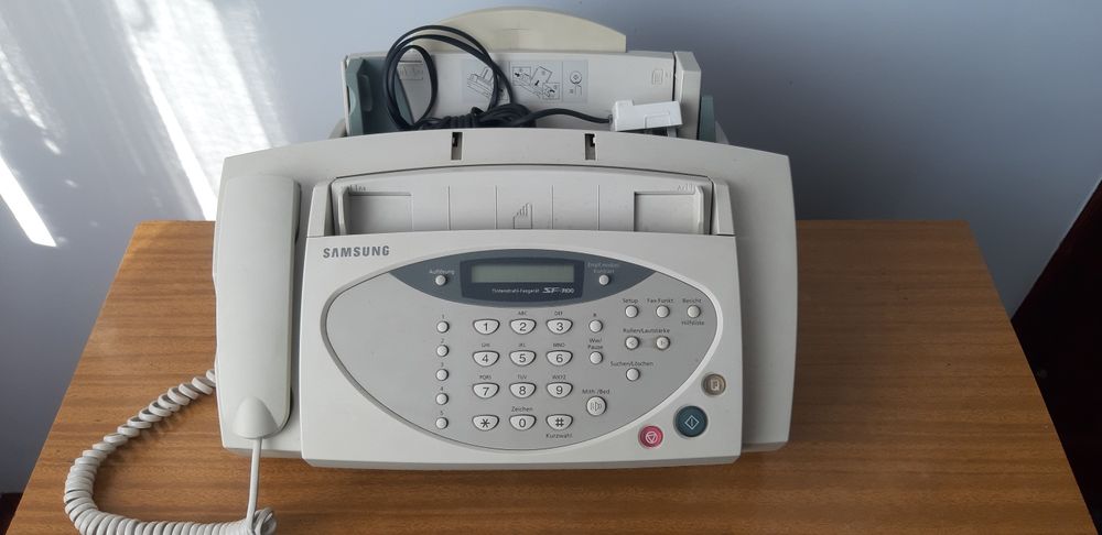 Продам телефони!