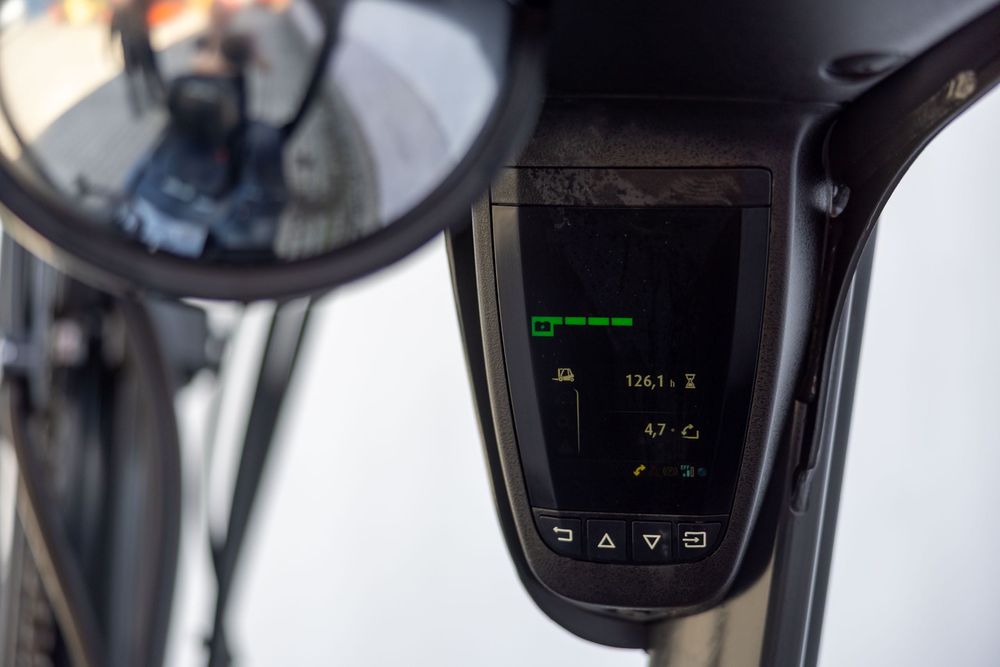 Wózek widłowy LINDE E16C-02 EVO, 2023, 125 mth!