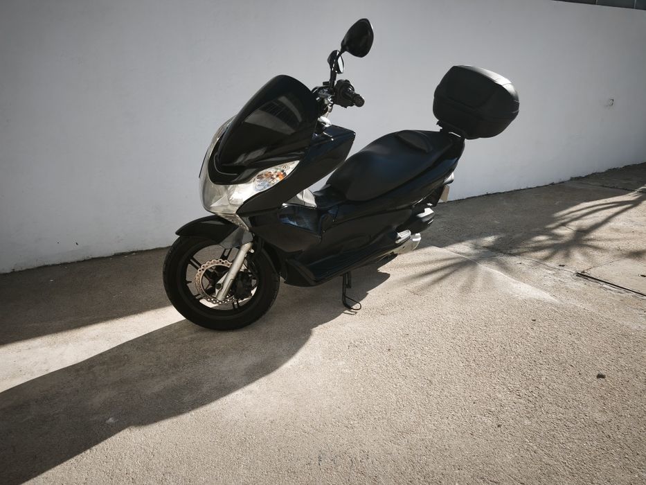 Honda PCX 2012 - Top Case - 46092 kms