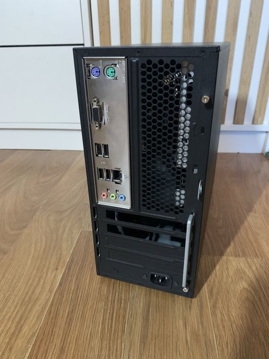 Komputer stacjonarny Fx8350 8Gb ram ddr3