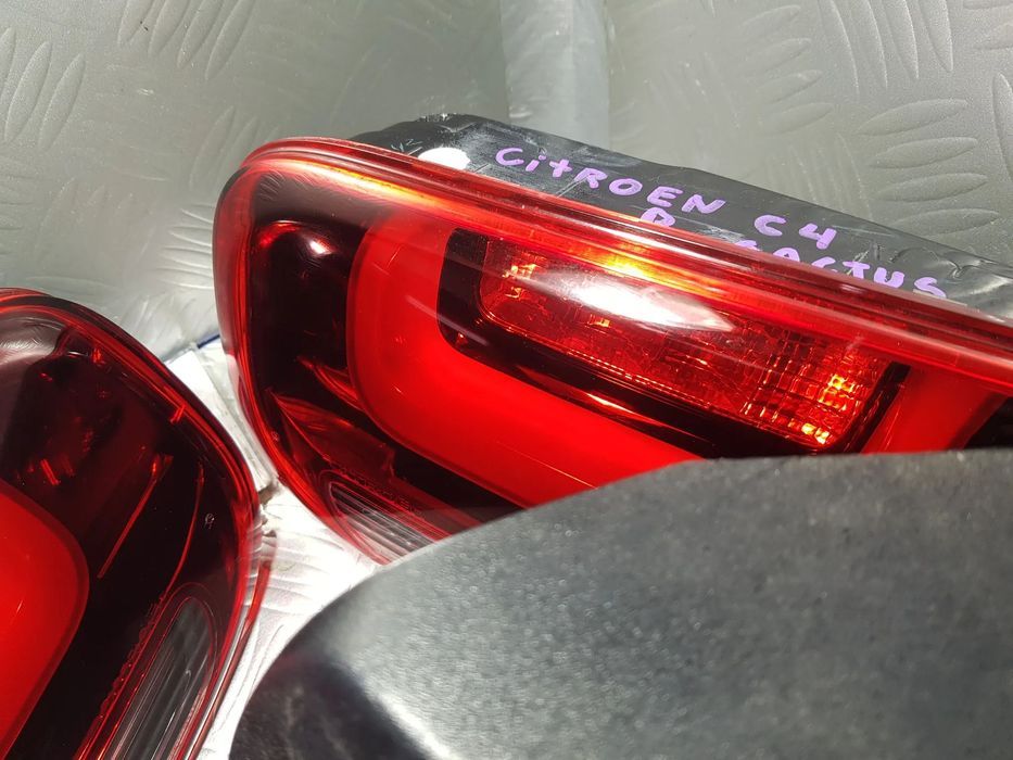 Farolim Farolins Citroen C4 Cactus 2018 A 2024