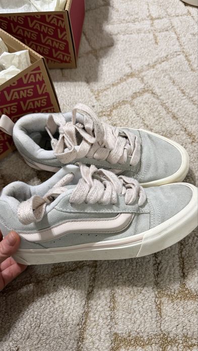 Стильні кеди vans