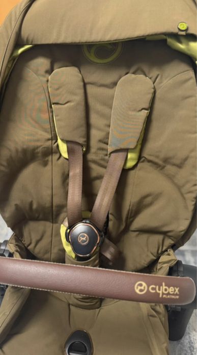 Cybex Priam 4.0. Khaki  tapicerka