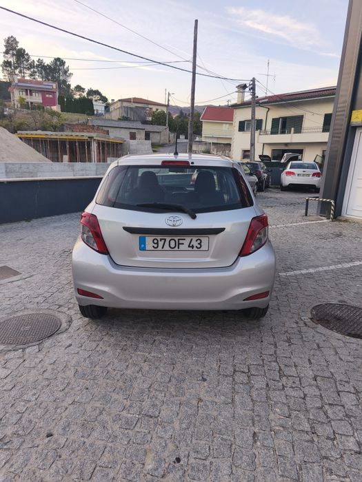 Toyota Yaris 1.4 d-d — photo 4