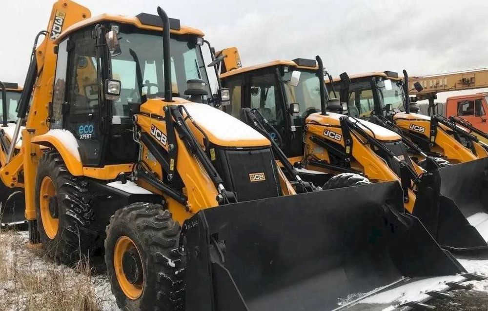Аренда экскаваторов, тракторов. JCB 3-4CX. Спецтехника.