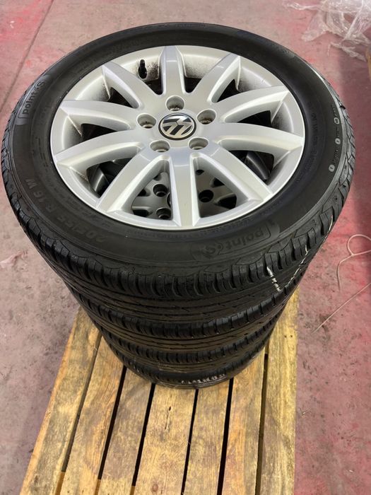 Шини з дисками 16