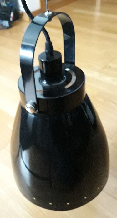 Candeeiro suspenso - tipo industrial, preto