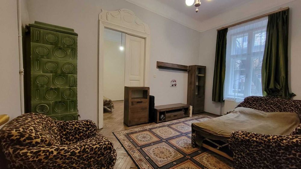 Продаж 2 кім.квартири вул.Леонтовича ЦЕНТР