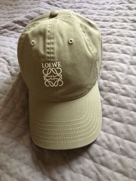 Кепка,бейсболка Loewe