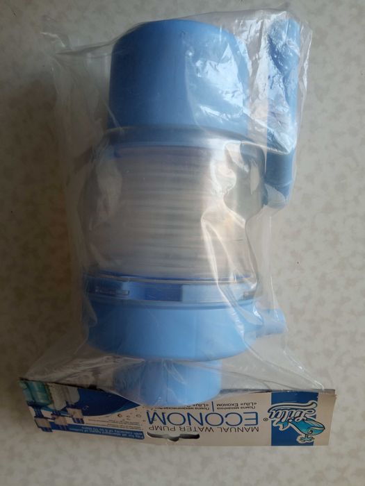 Помпа для воды и бутыль, новые и б/у