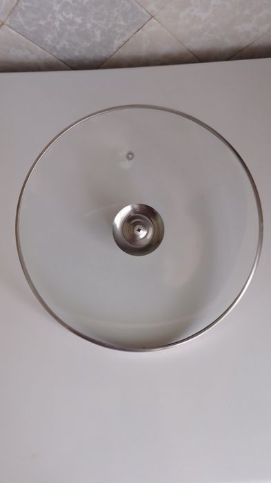 Крышка для кострюли и сковороды.