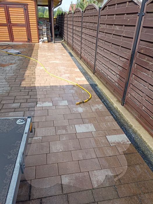 Mycie - Czyszczenie Elewacji, Dachu, Polbruku, Kontenerów, Cokołów