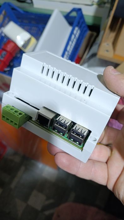 Контроллери різні