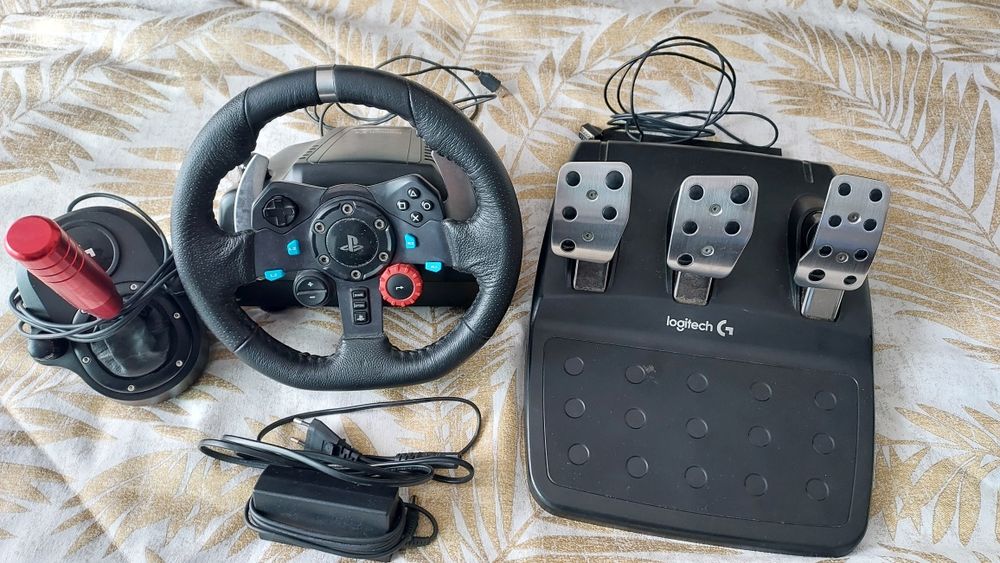 Logitech G29 + manopula