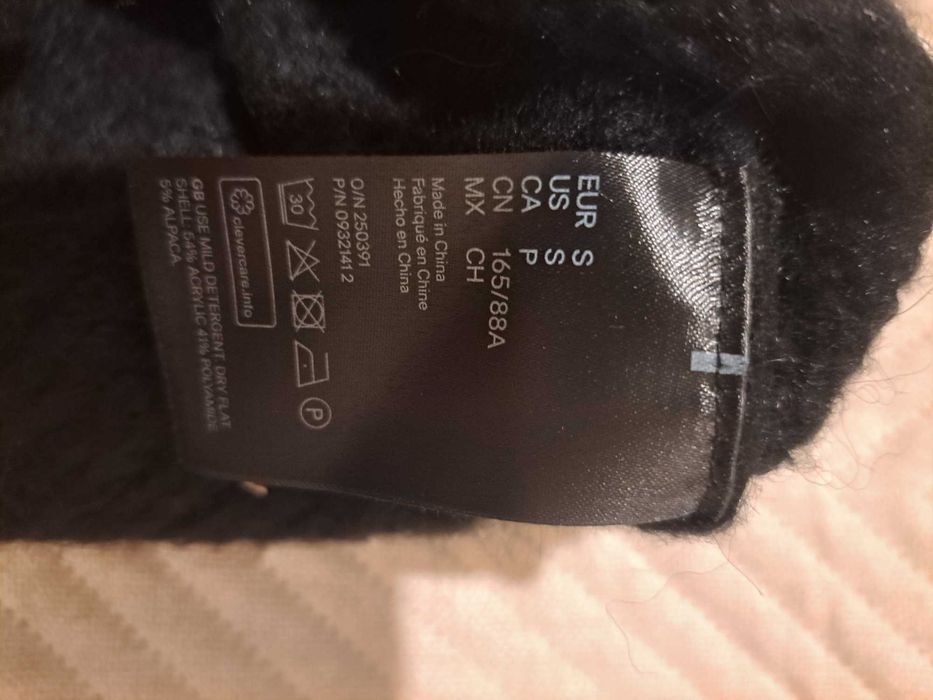 Piekny cieply golf z alpaka