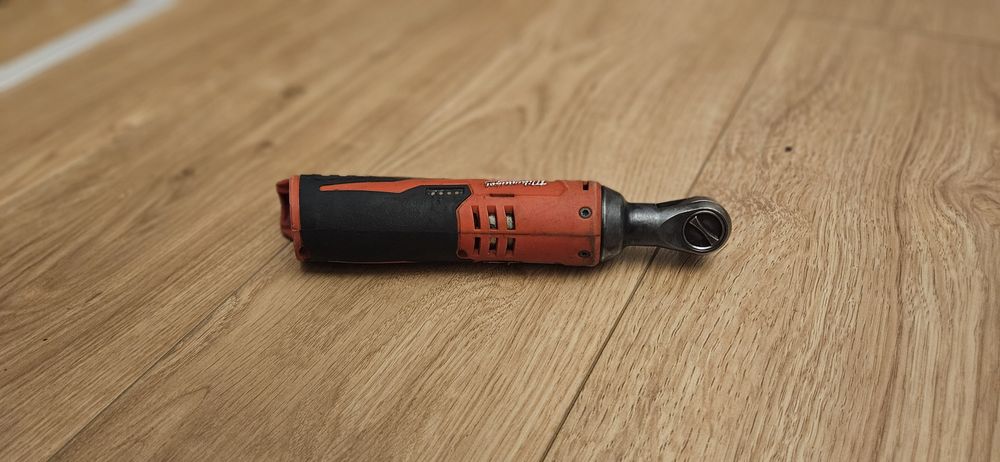 Grzechotka Milwaukee m12 IR  1/4