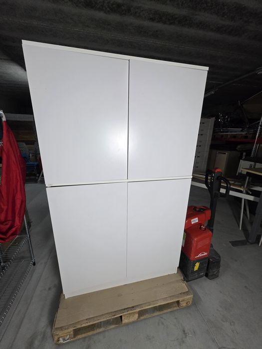 Szafa Edsbyn z zamkami elektronicznymi FlexLock RFID   premium