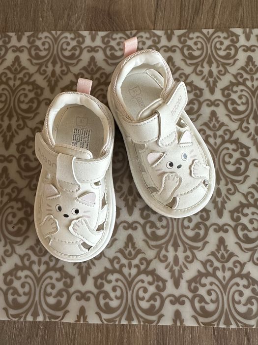 Босоніжки 16 розмір