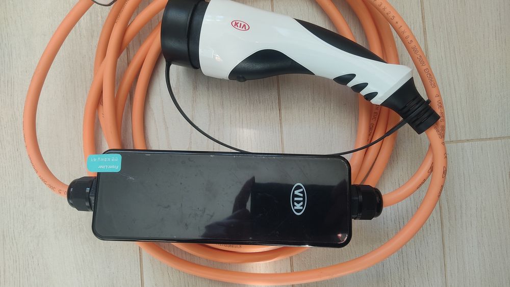 Зарядка для електромобіля kia, Hyundai  Оригінал