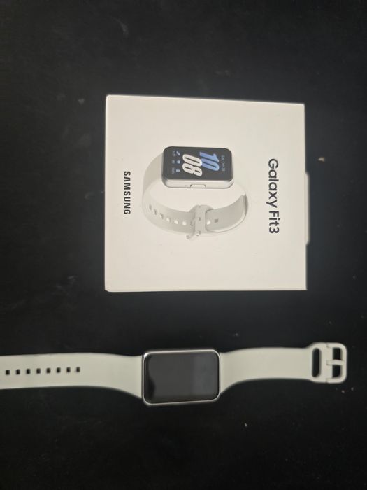 Samsung fit 3 + pasek