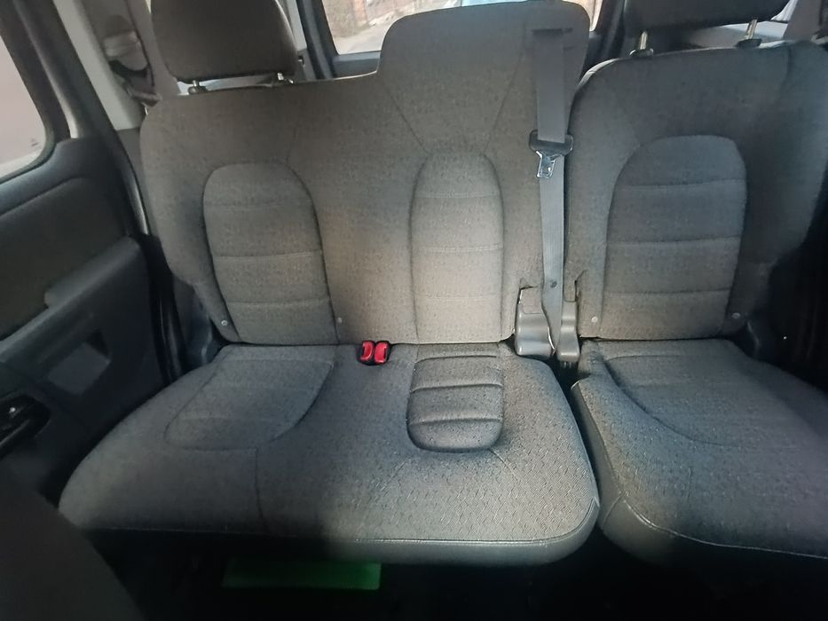 Ford Explorer 4.0 V6 SOHC 2005r.