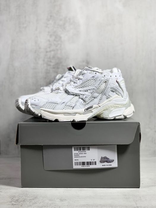 Кросівки Balenciaga Runner White/size 39-45/Преміум якість!