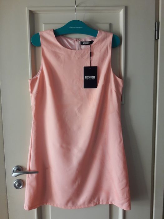 Missguided nowa, zgrabna sukienka minimalistyczna r L/40/12
