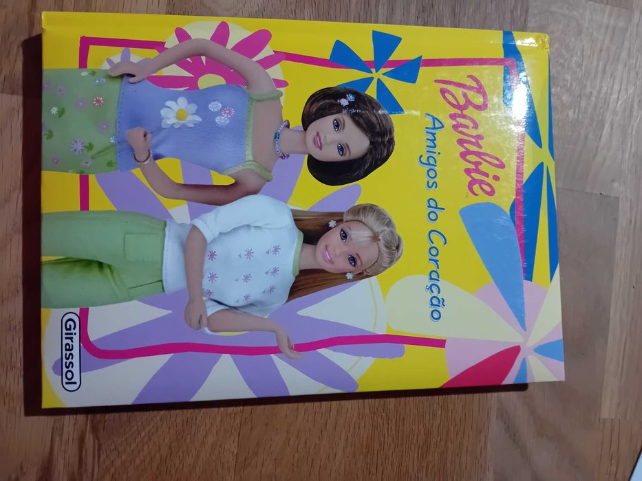 Álbum - Barbie, amigos do coração
