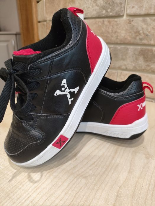 Кроссовки ролики