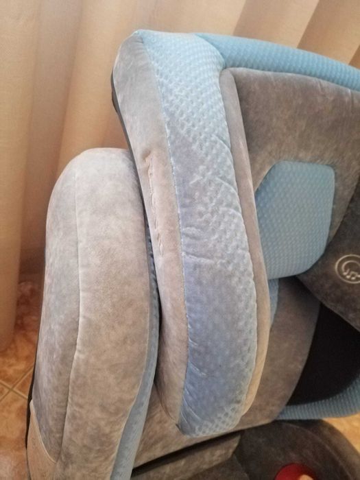 Cadeira auto Recaro Monza com sistema ISOFIX e música