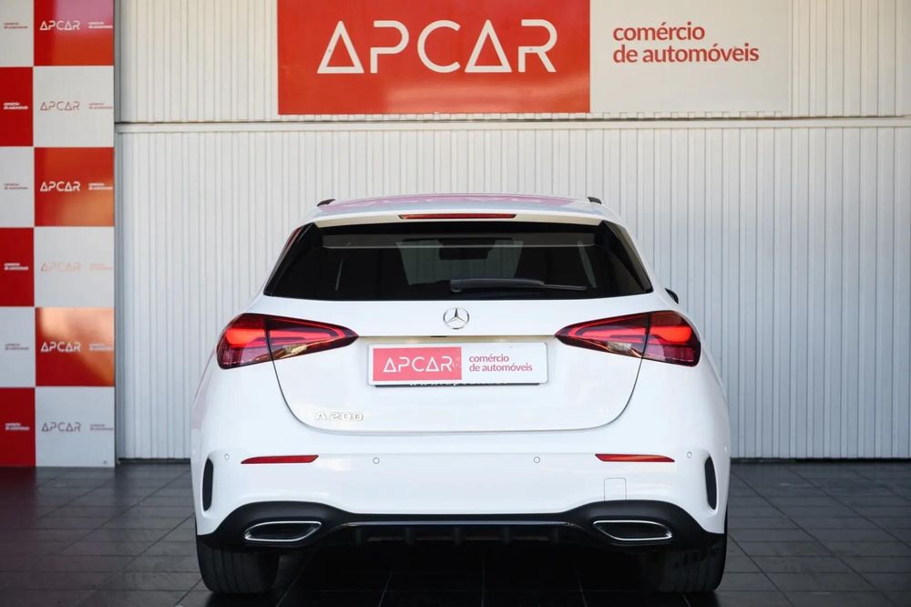 Mercedes-Benz A 200