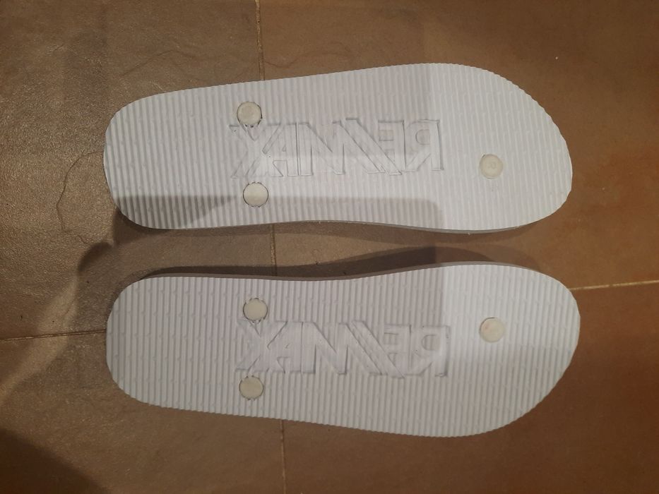 Chinelos da Remax n°40