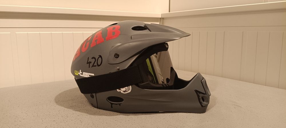Kask w-tec fullface