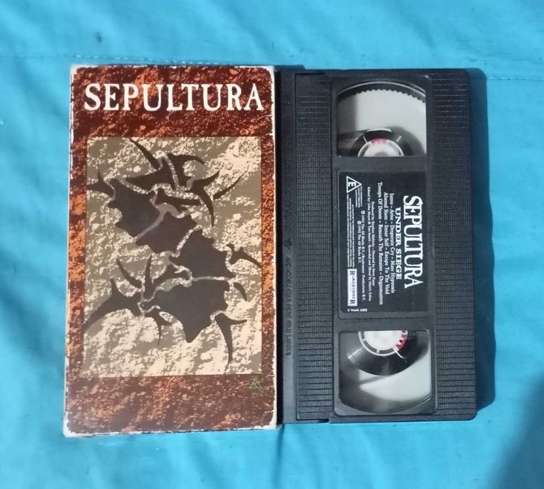 ---» 3 VHS Metal (Iron Maiden, Sepultura e Slayer) «---