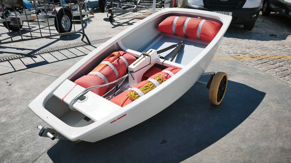 Optimist WINNER 2013 3D Star — placa ISAF, completo e pronto a competir