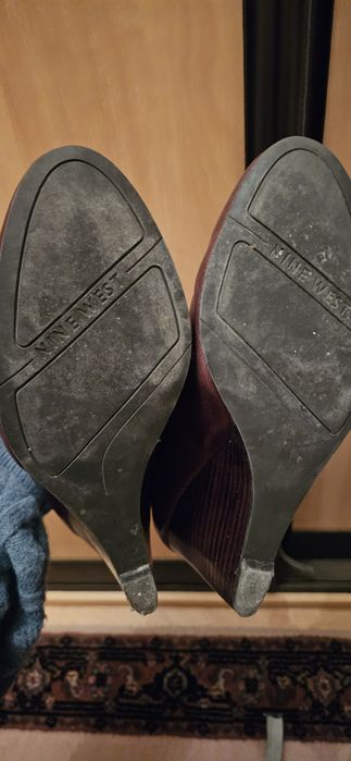 Nine West skórzane czółenka na koturnie r.37 brąz